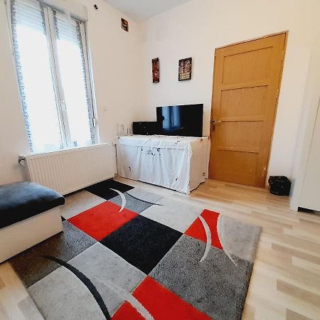 Une Chambre De 20M2 Chez Les Habitants دْييب المظهر الخارجي الصورة