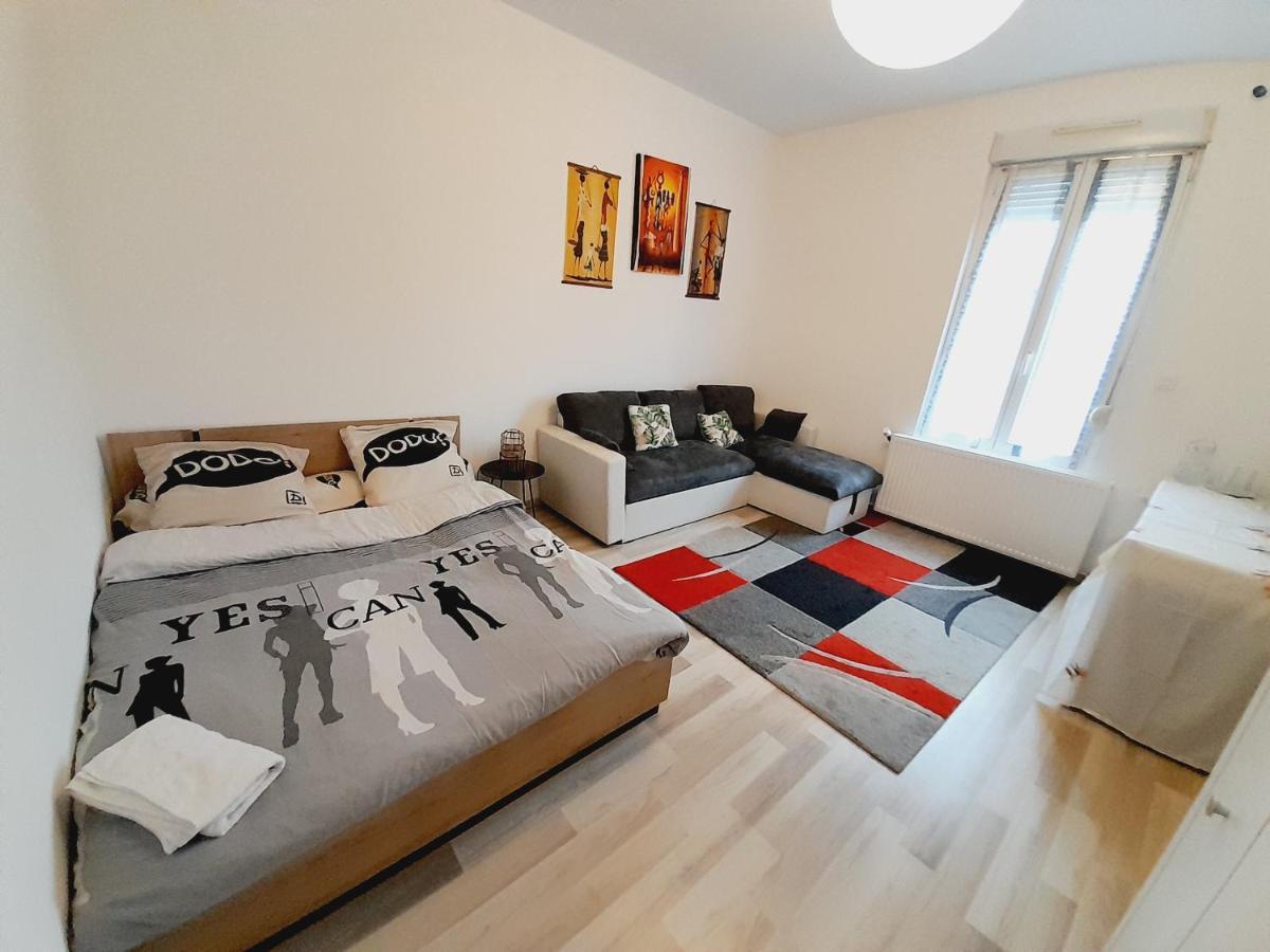 Une Chambre De 20M2 Chez Les Habitants دْييب المظهر الخارجي الصورة